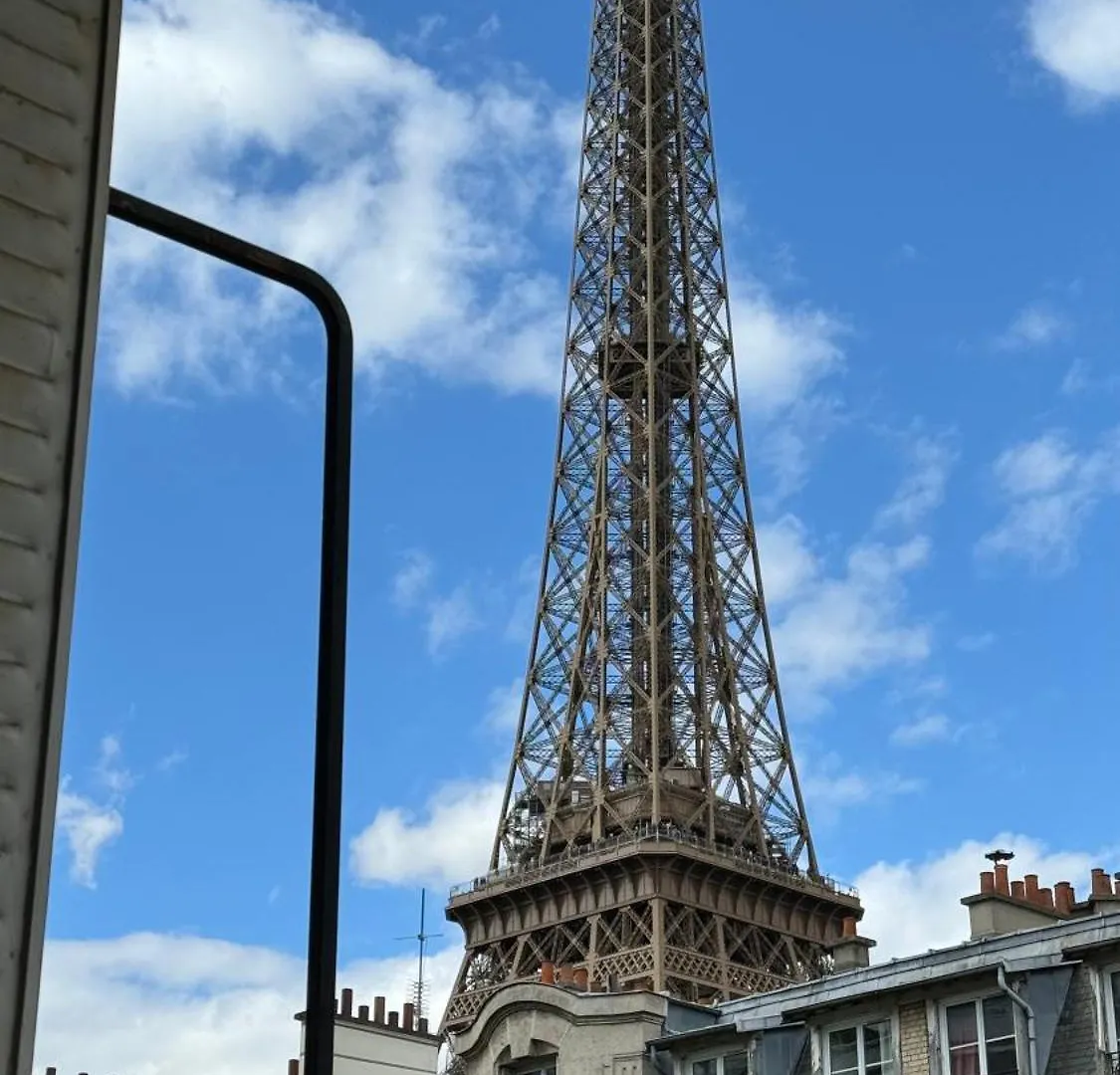 Apartment Tour Eiffel 120 M2
